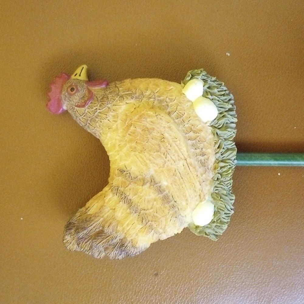 Set of Two Ceramic & Metal Rooster & Hen Hooks, Kitchen Chicken Hooks - Picture 2 of 5